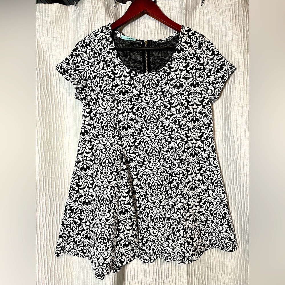 Short dress / long top